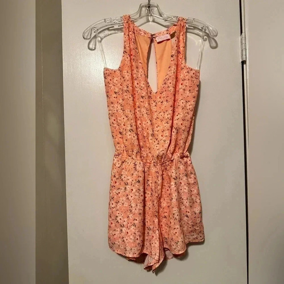 Pink Lily pink floral romper size S - Picture 1 of 4